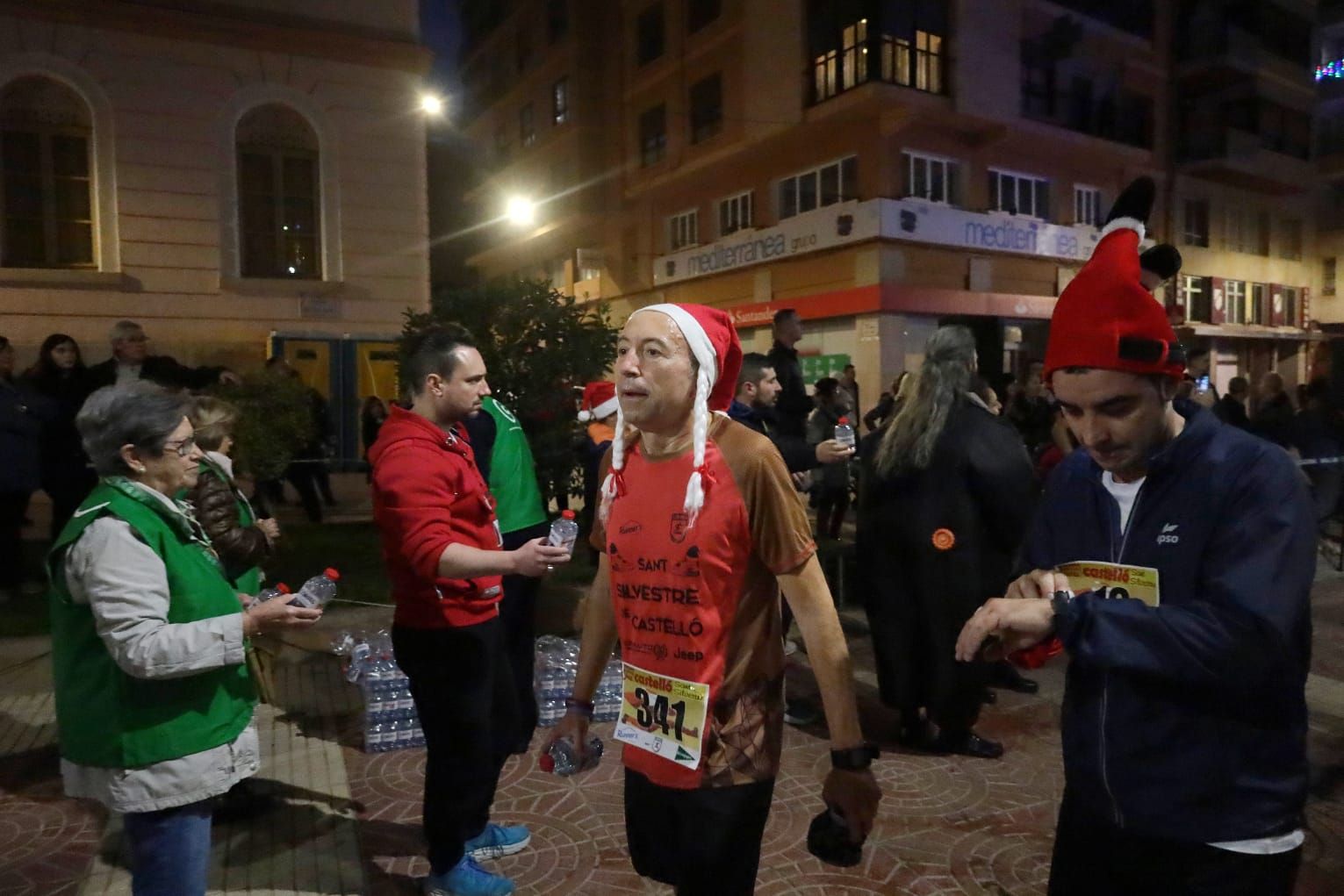 Galería | Castelló despide el año corriendo la San Silvestre: ¡busca tu foto!