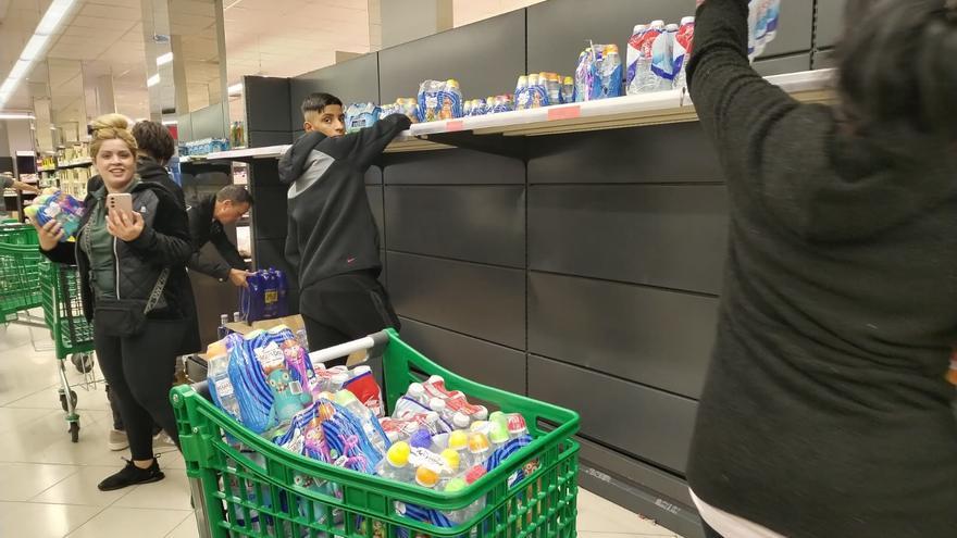 Alerta sanitaria en Plasencia: recomiendan no beber agua del grifo por las cenizas arrastradas por las lluvias