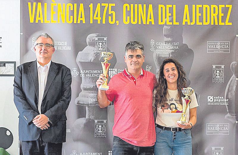 Marta García  y José Díaz , vencedores del V Torneo de Ajedrez por la Igualdad