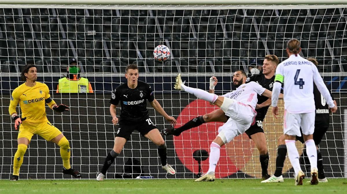 El golazo de Benzema en el 87 para iniciar la remontada del Madrid