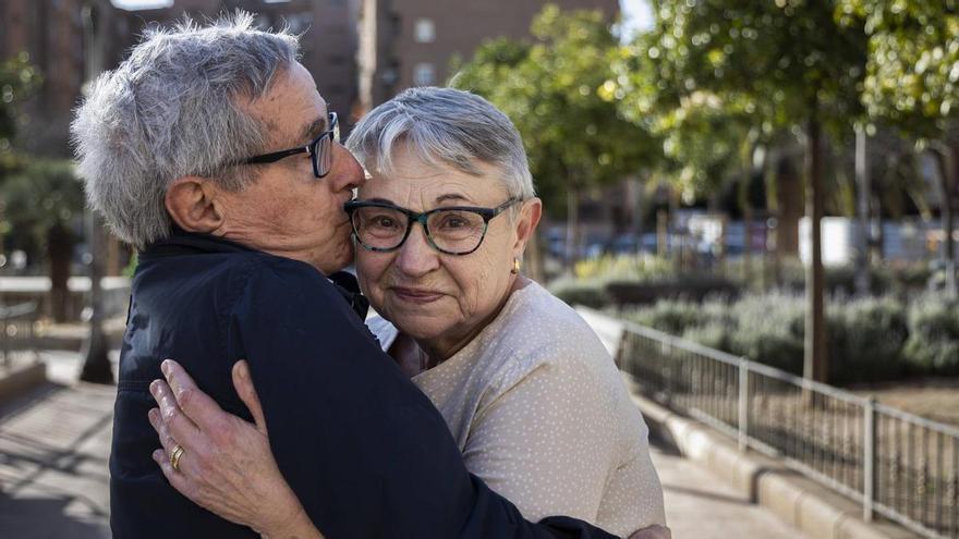 Amar con alzhéimer: "Es muy duro, pero estaré con él hasta el final"