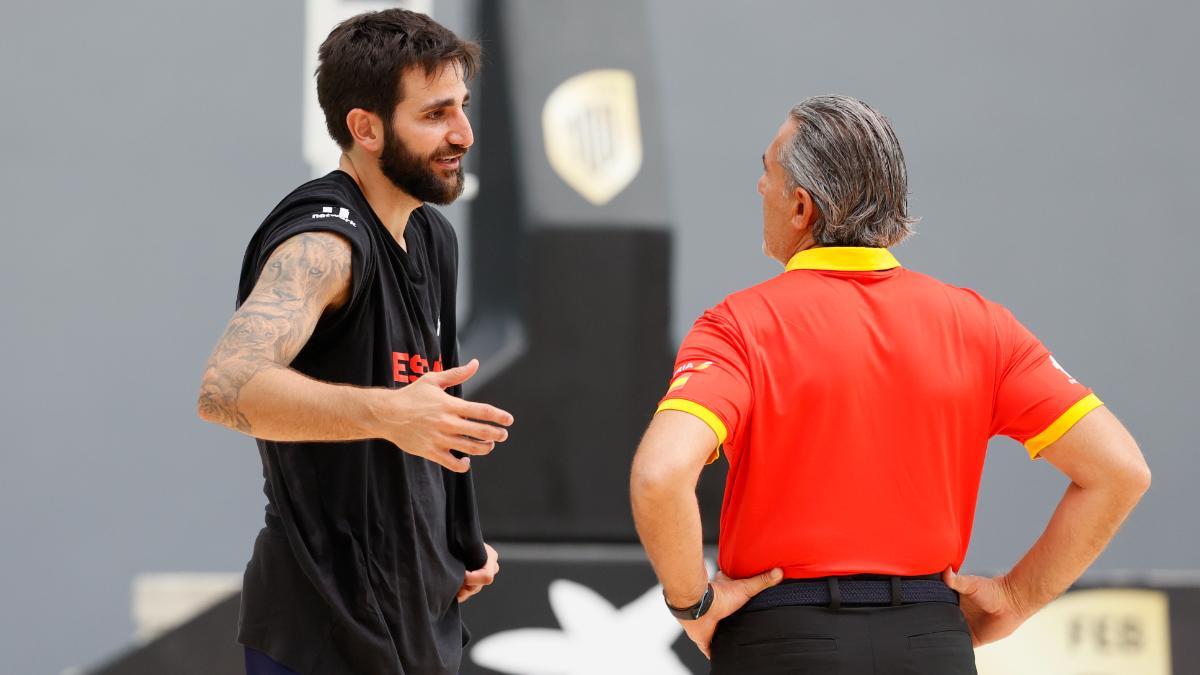 Scariolo, junto a Ricky Rubio