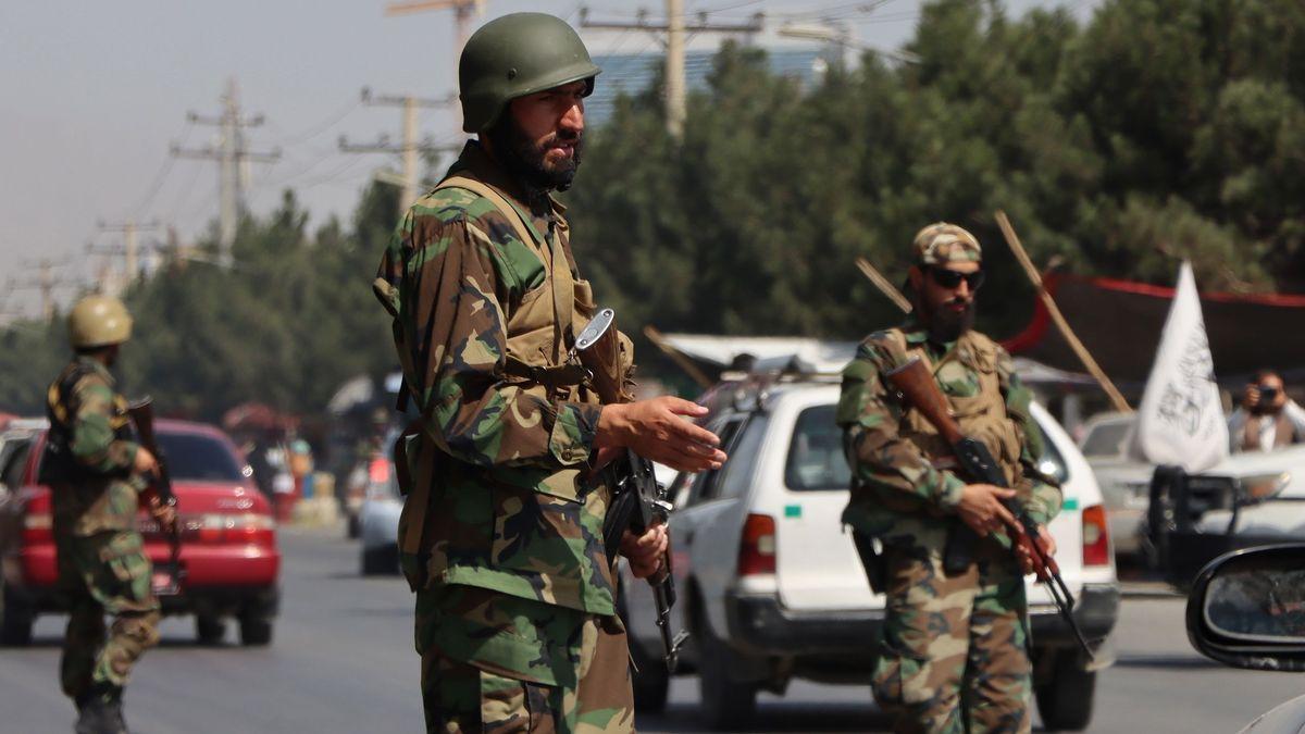 Soldados talibanes en Kabul.
