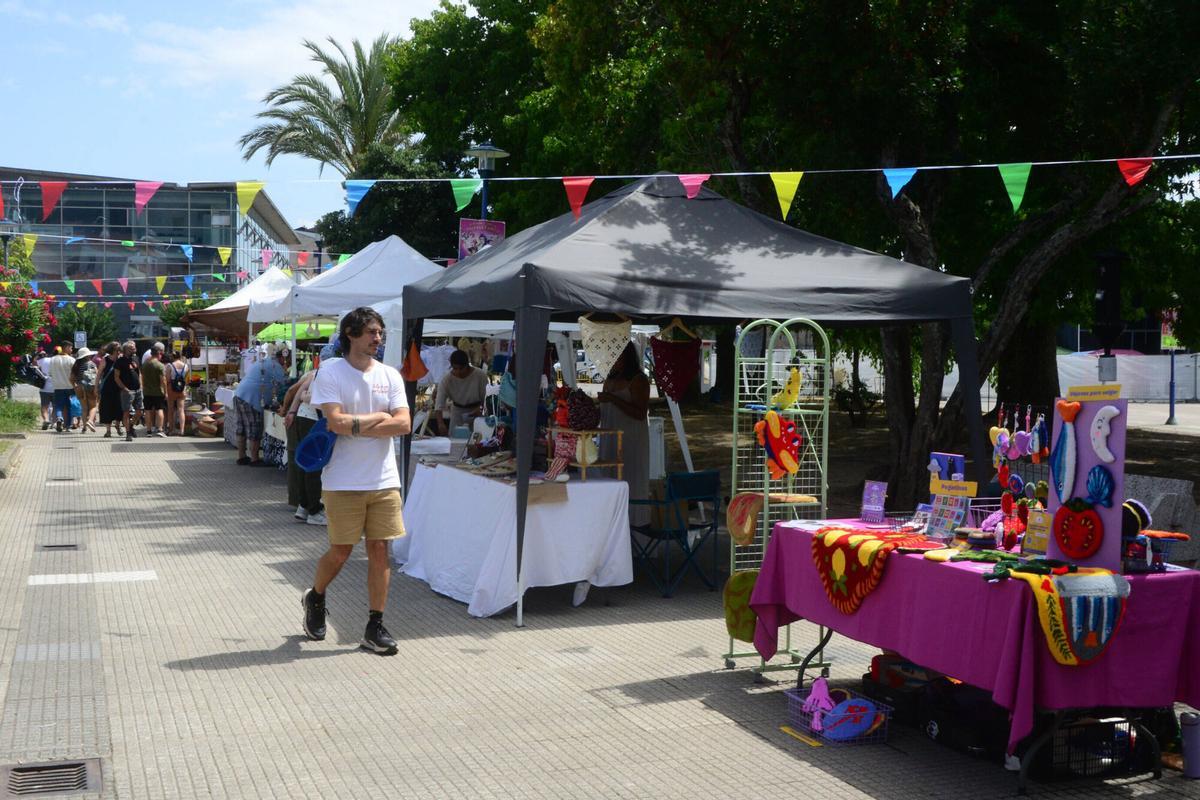 Música, artesanía y gastronomía inundan Cangas con el Satur-Day Fest. Música, artesanía y gastronomía inundan Cangas con el Satur-Day Fest.