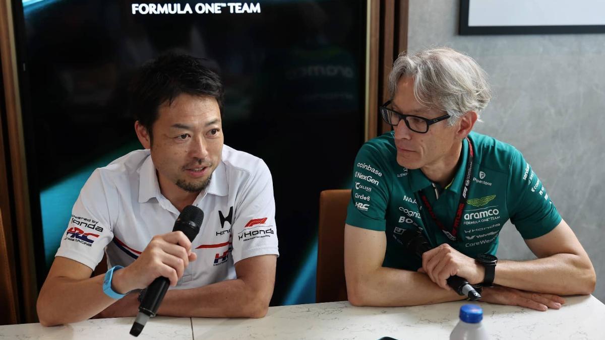 Orihara y Krack, en rueda de prensa