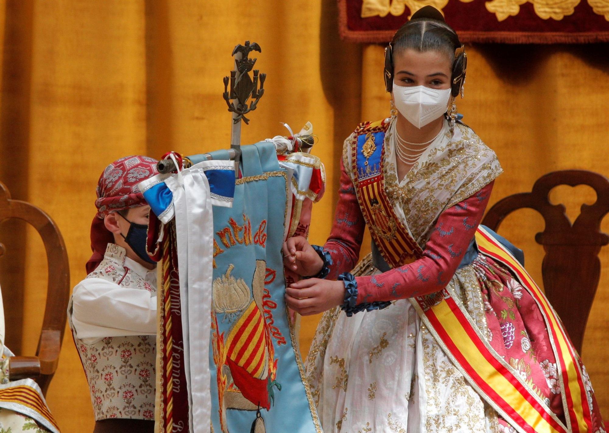 Las fallas infantiles vuelven con los "brillants", fotos y reparto de premios