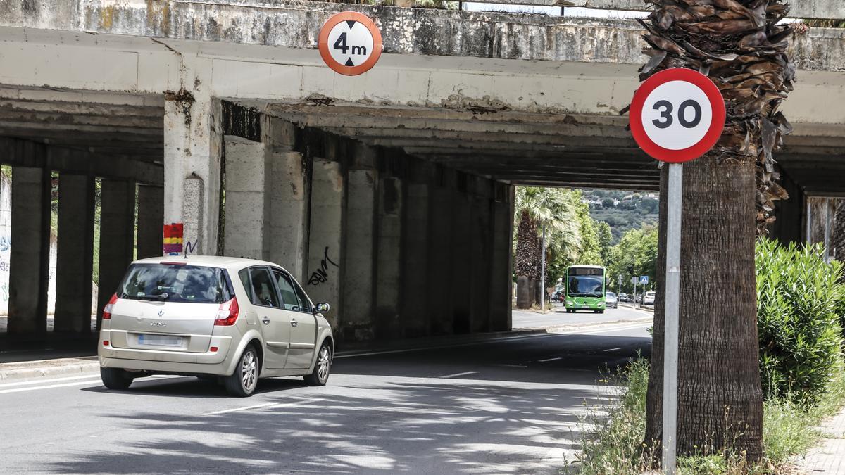 Imagen de la avenida de la Hispanidad, de Cáceres