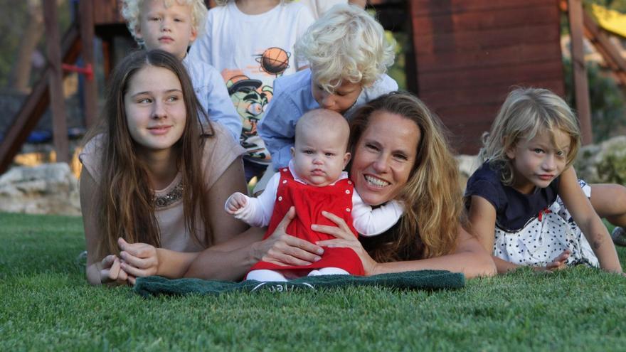 Neun Kinder, 50 Jahre alt: Diese Mallorca-Deutsche kandidiert für Miss Germany