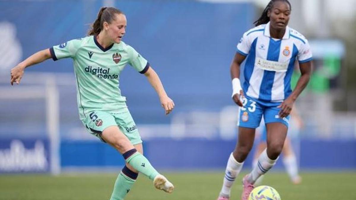 Derrota del Llevant en un partit per a recordar