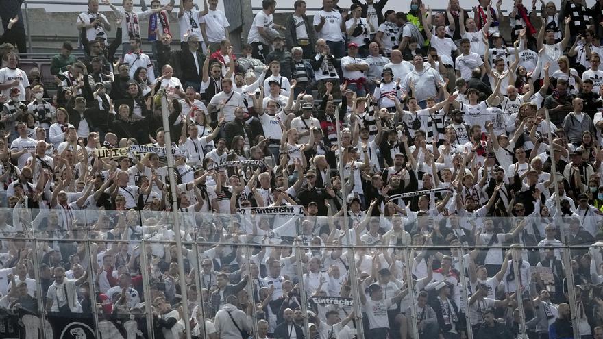 Barcelona descubre la invasión alemana