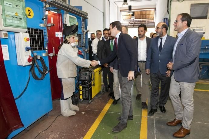 15.04.19. Las Palmas de Gran Canaria. El líder del PP y candidato a presidente del Gobierno, Pablo Casado, visita el centro de formación técnico-profesional del metal de Las Palmas de Gran Canaria, Femepa, acompañado por los dirigentes del partido en Canarias, Asier Antona y Australia Navarro. Foto Quique Curbelo  | 15/04/2019 | Fotógrafo: Quique Curbelo