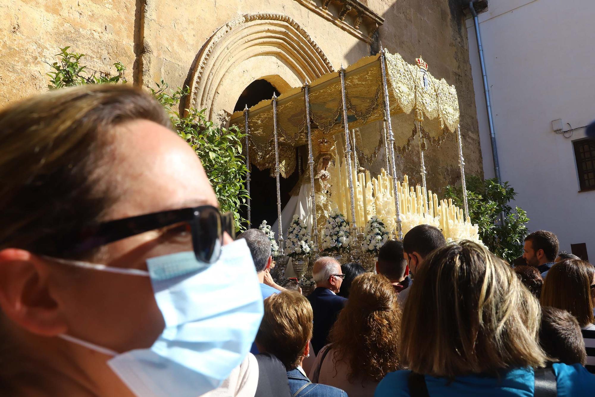 El Resucitado y la Virgen de la Alegría en las calles de Santa Marina