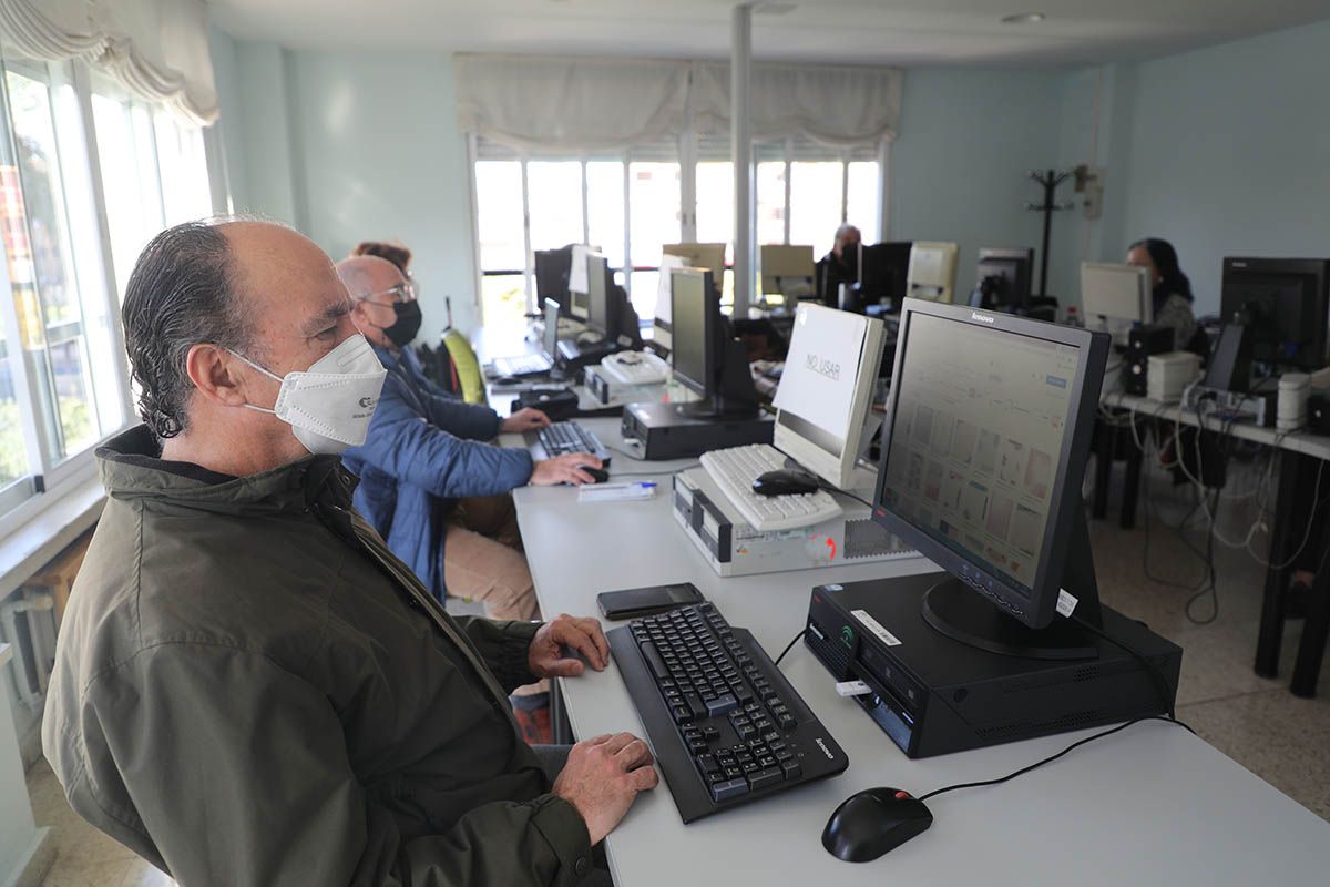 Mayores cordobeses contra la brecha digital