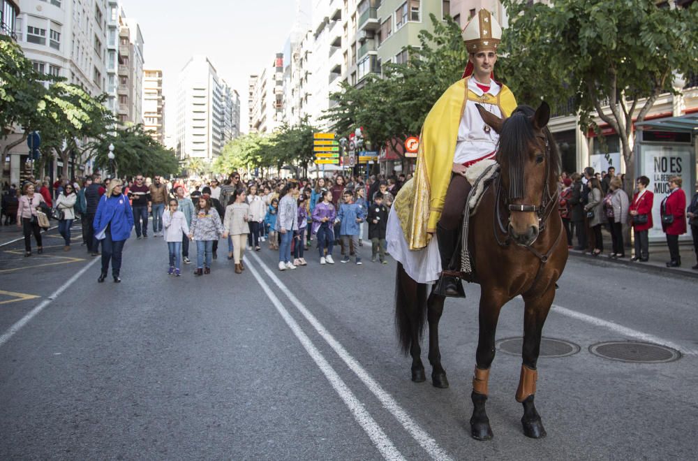 Alicante se ha volcado hoy con los actos por la festividad de San Nicolás