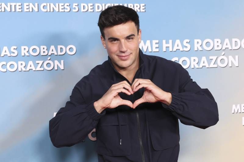 A Óscar Casas le han robado el corazón... y no solo en su última película.