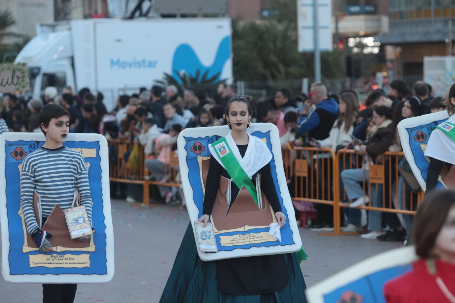 La Cabalgata del Ninot, en imágenes