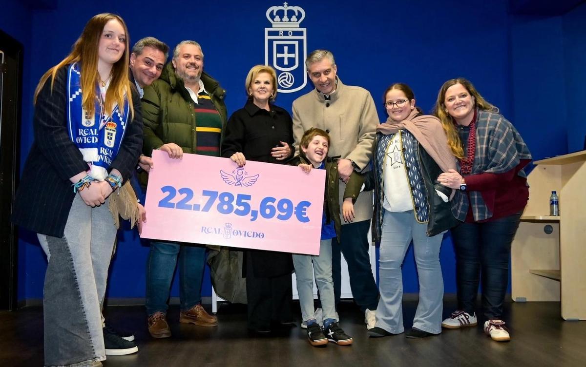 La entrega de la recaudación a El Ángel de Javi