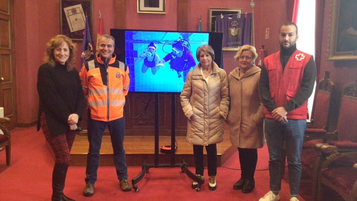 Buceo solidario la Navidad más original y humanitaria de Villaviciosa