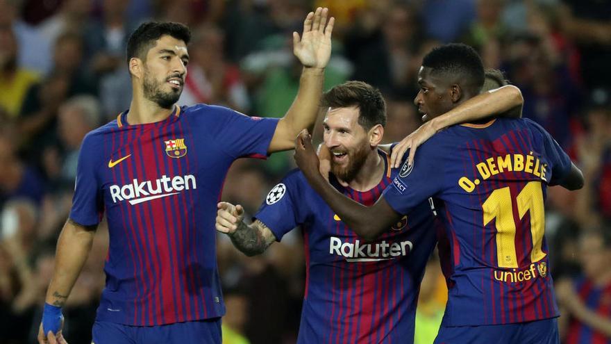 Suárez i Dembélé, celebrant un gol amb Messi