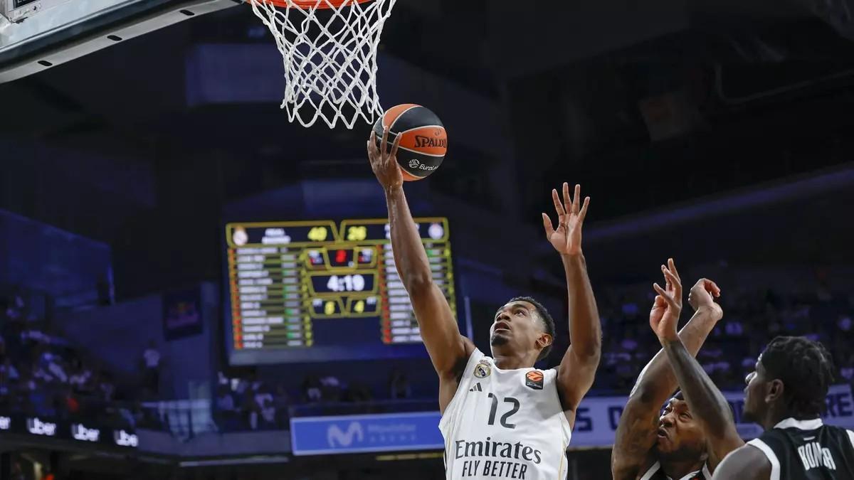 Théo Maledon, en el partido ante el Partizán