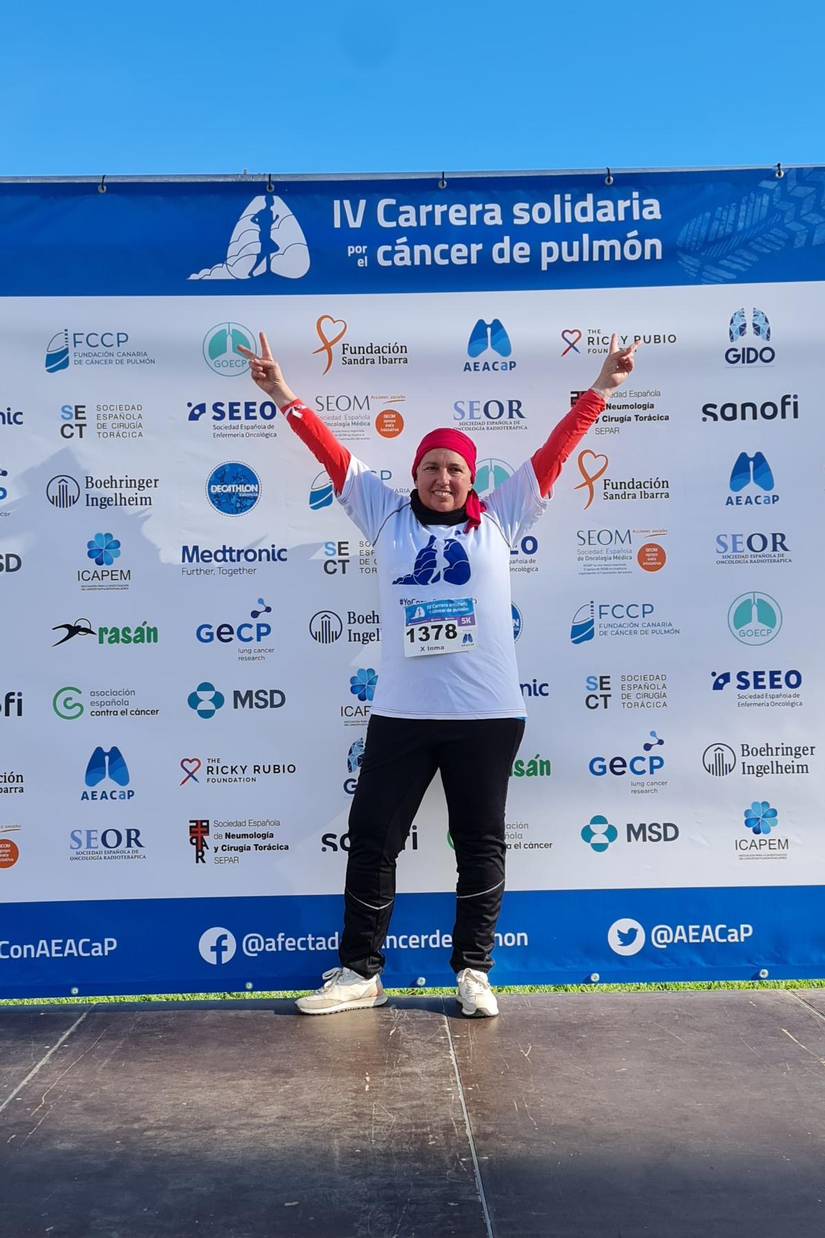 Inma Escriche, pacient de càncer: «Porto 102 sessions de químio; soc un miracle amb potes»