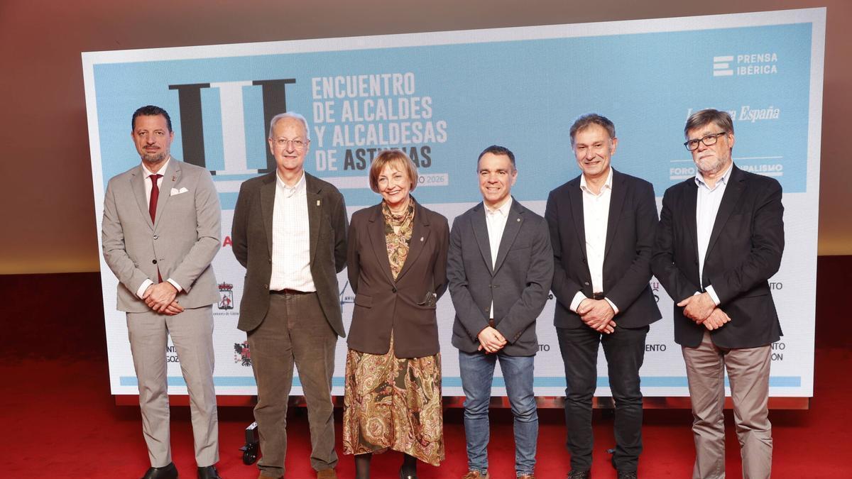 VÍDEO: Los alcaldes de Avilés, Corvera y Castrillón hablan sobre los retos del municipalismo
