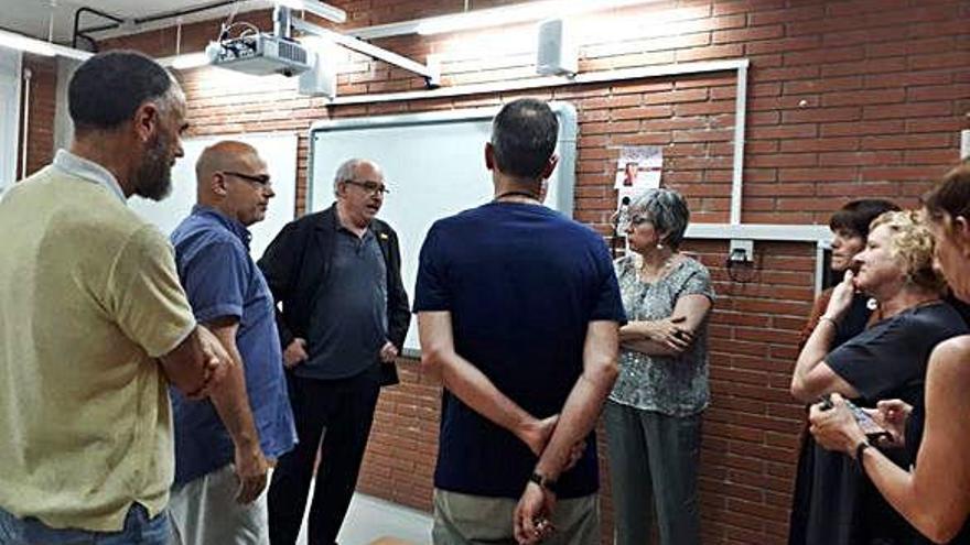 Josep Bargalló en la seva visita a l&#039;institut Alexandre de Riquer de Calaf