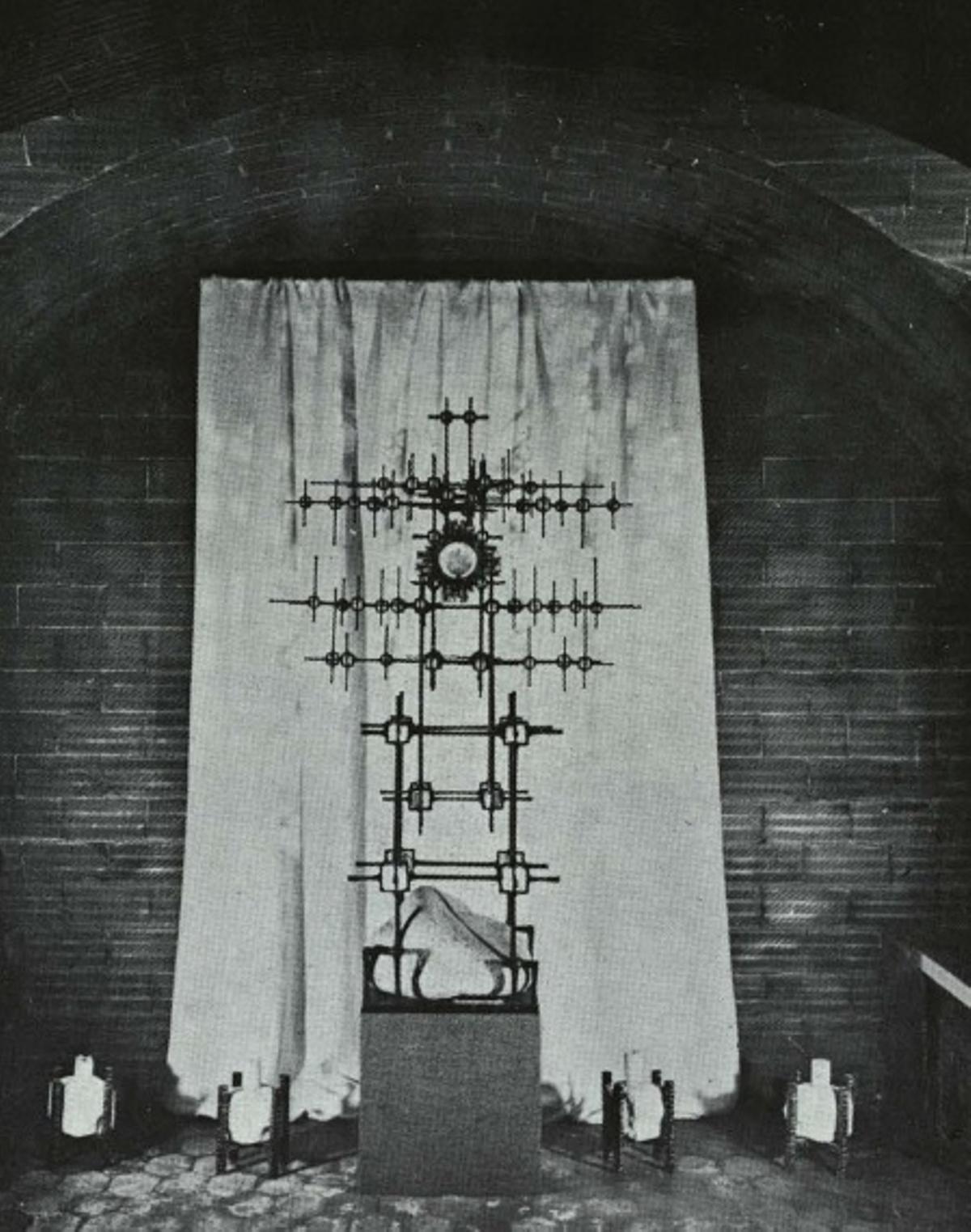 Ostensorio, la obra con la que Coomonte ganó la Bienal de Salzburgo en 1961