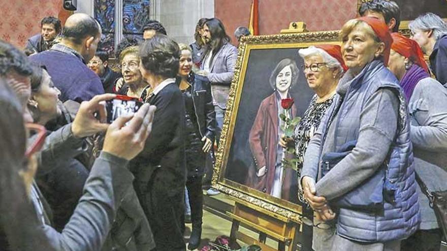 Aurora Picornell: La primera mujer en la galería de retratos de los hijos predilectos del Consell