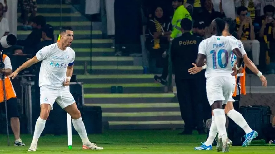 El doblete de Cristiano ante el Al-Ittihad: así se convierte en el más goleador de 2023