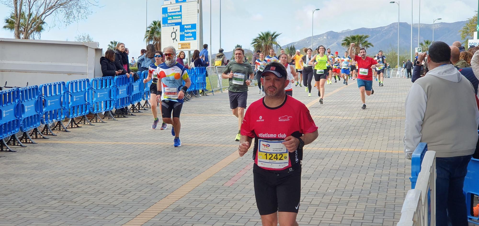 Búscate en la XXXIII Media Maratón que se ha celebrado en Málaga en la mañana de este domingo 10 de marzo de 2024 