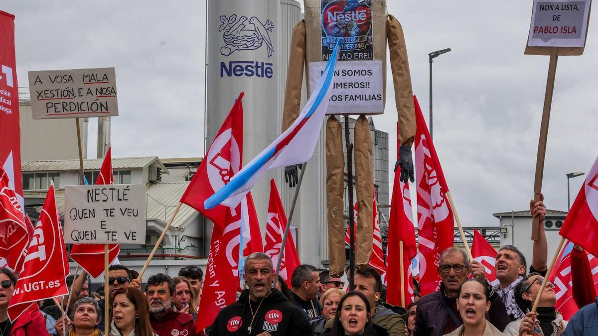 Una de las protestas contra los despidos en Nestlé.