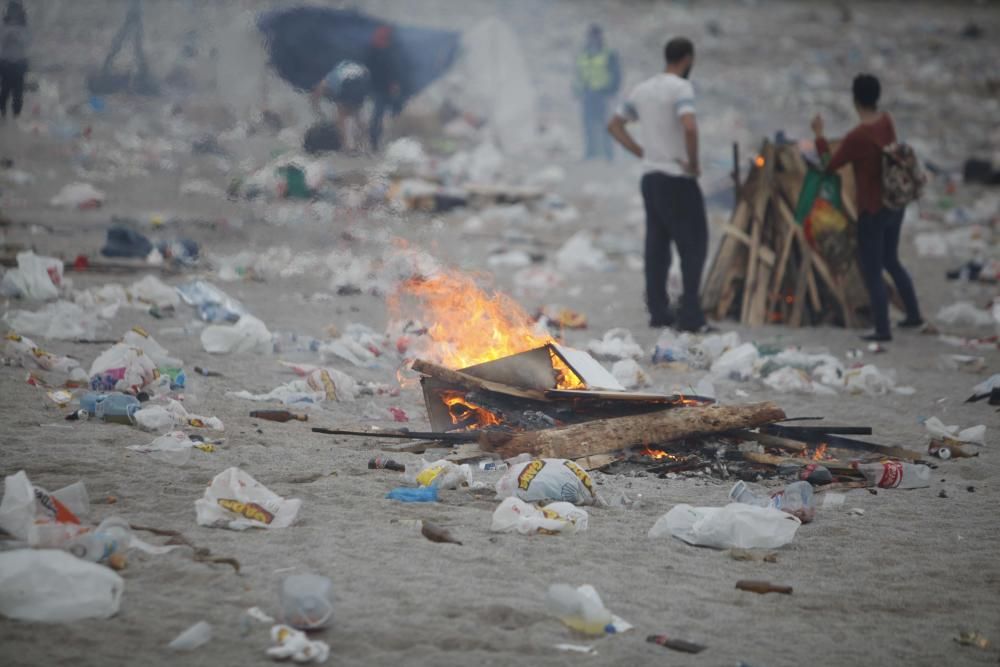 Así amanecieron las playas de A Coruña