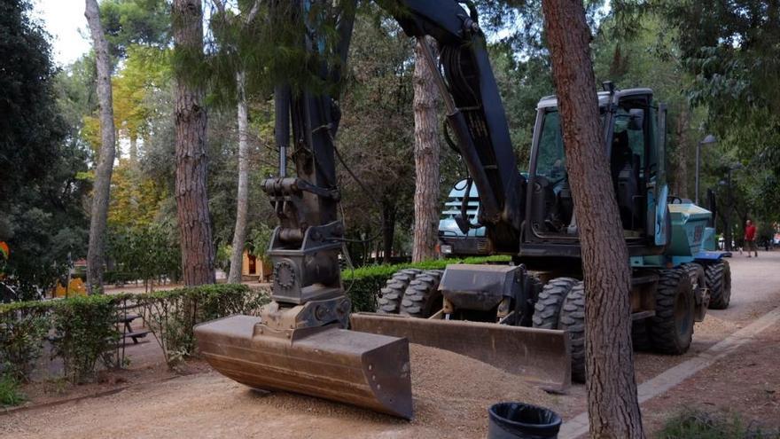 L&#039;Ajuntament de Figueres millora els camins del Parc Bosc i en renova el mobiliari urbà