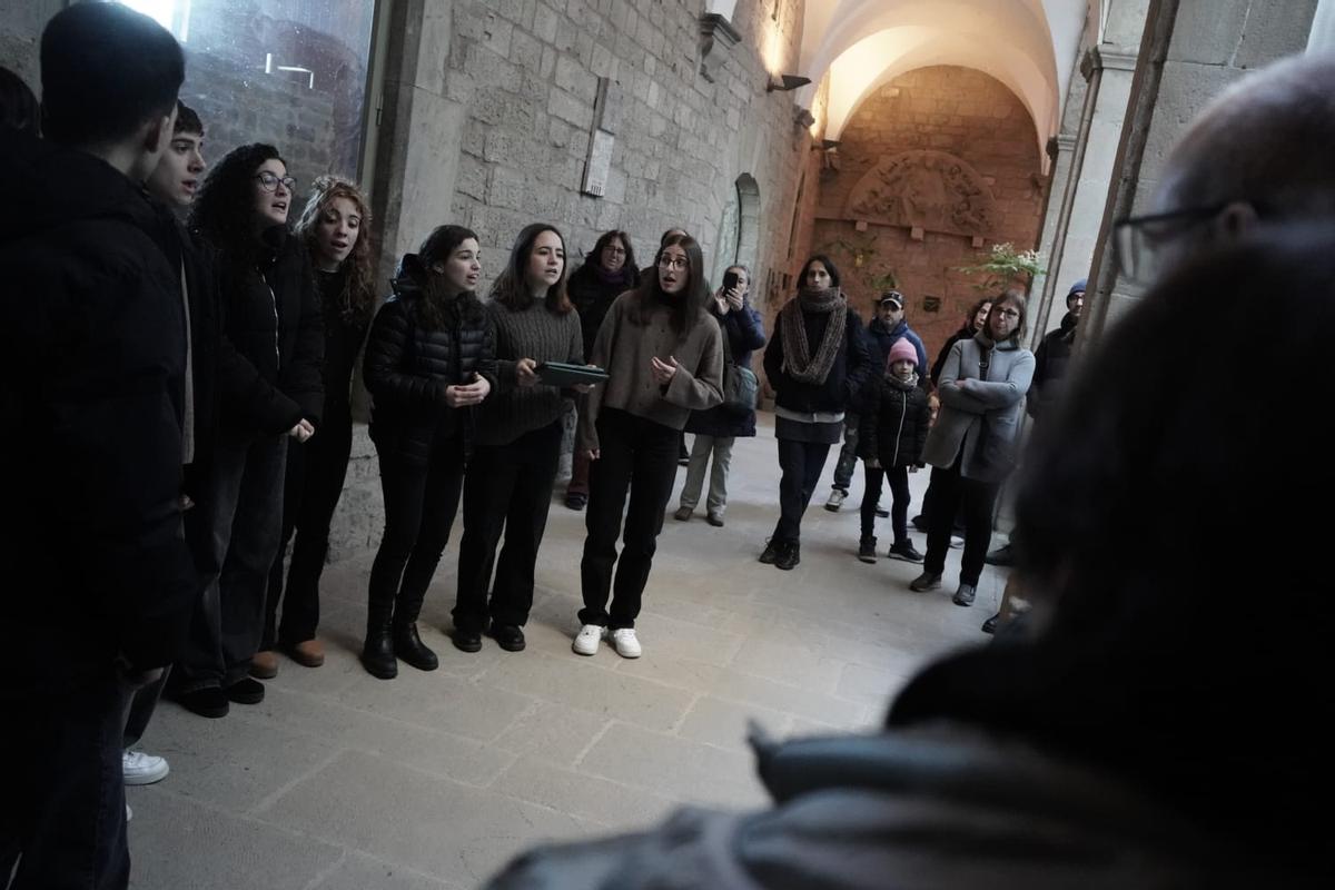 Actuació de Sónset al claustre de la Seu