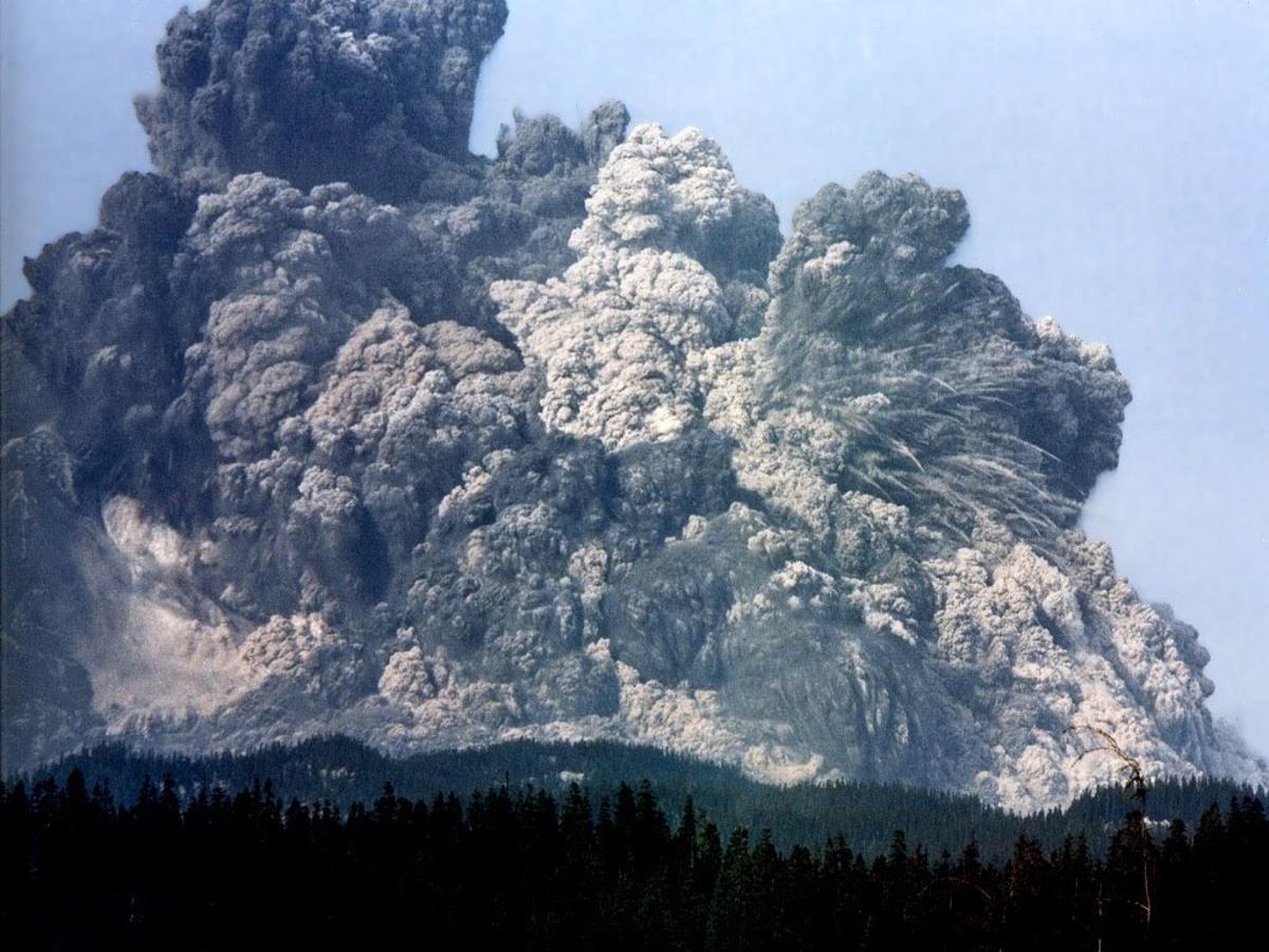 La erupción causó efectos sociales y económicos en todo el mundo
