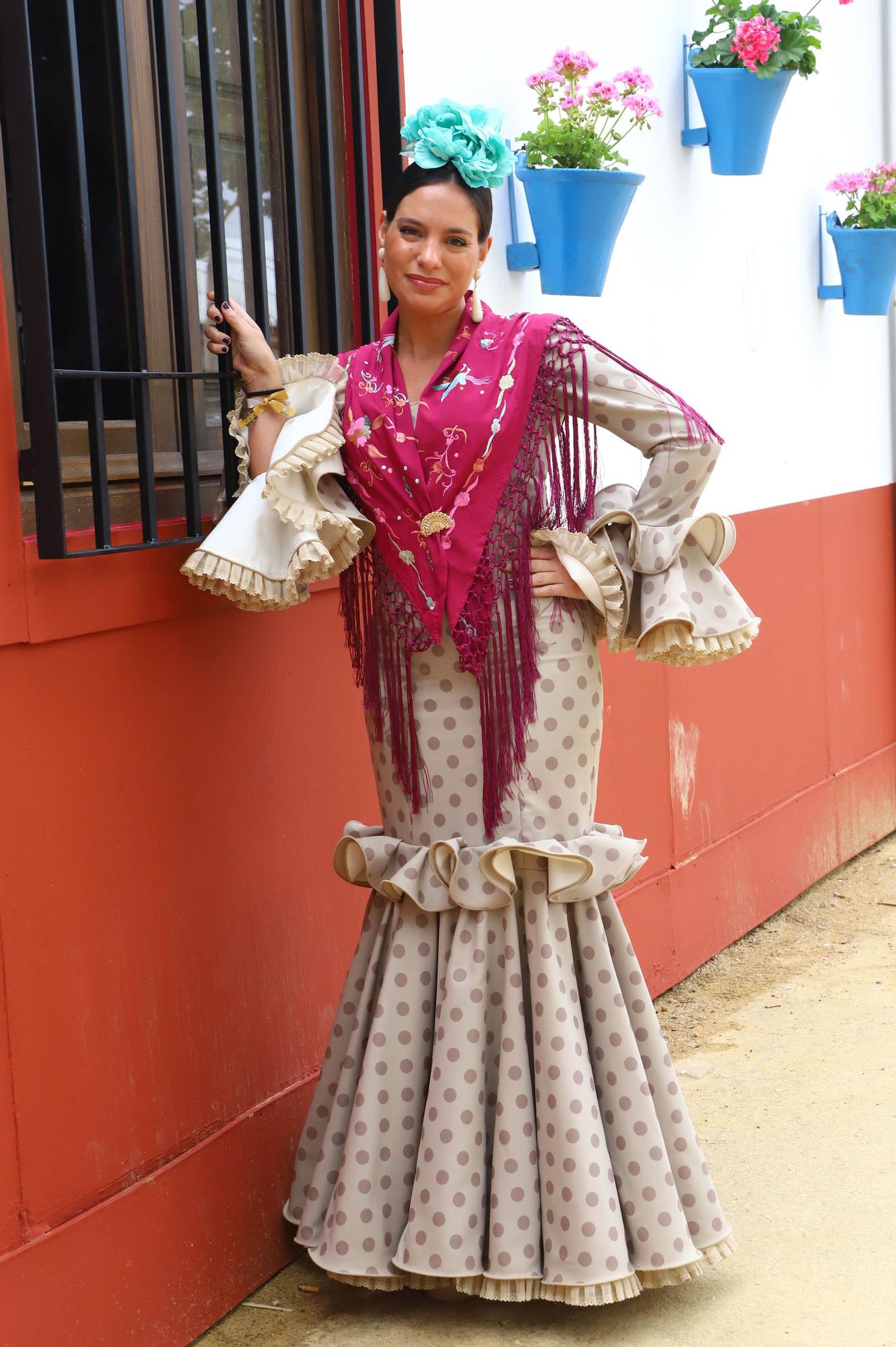 Trajes de Gitana en El Arenal el domingo de Feria