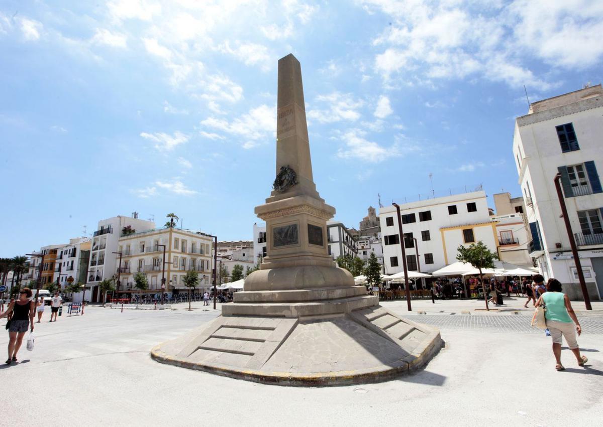 No hay constancia de que exista otro monumento en recuerdo a las hazañas de los corsarios. | RUBÉN IBÁÑEZ