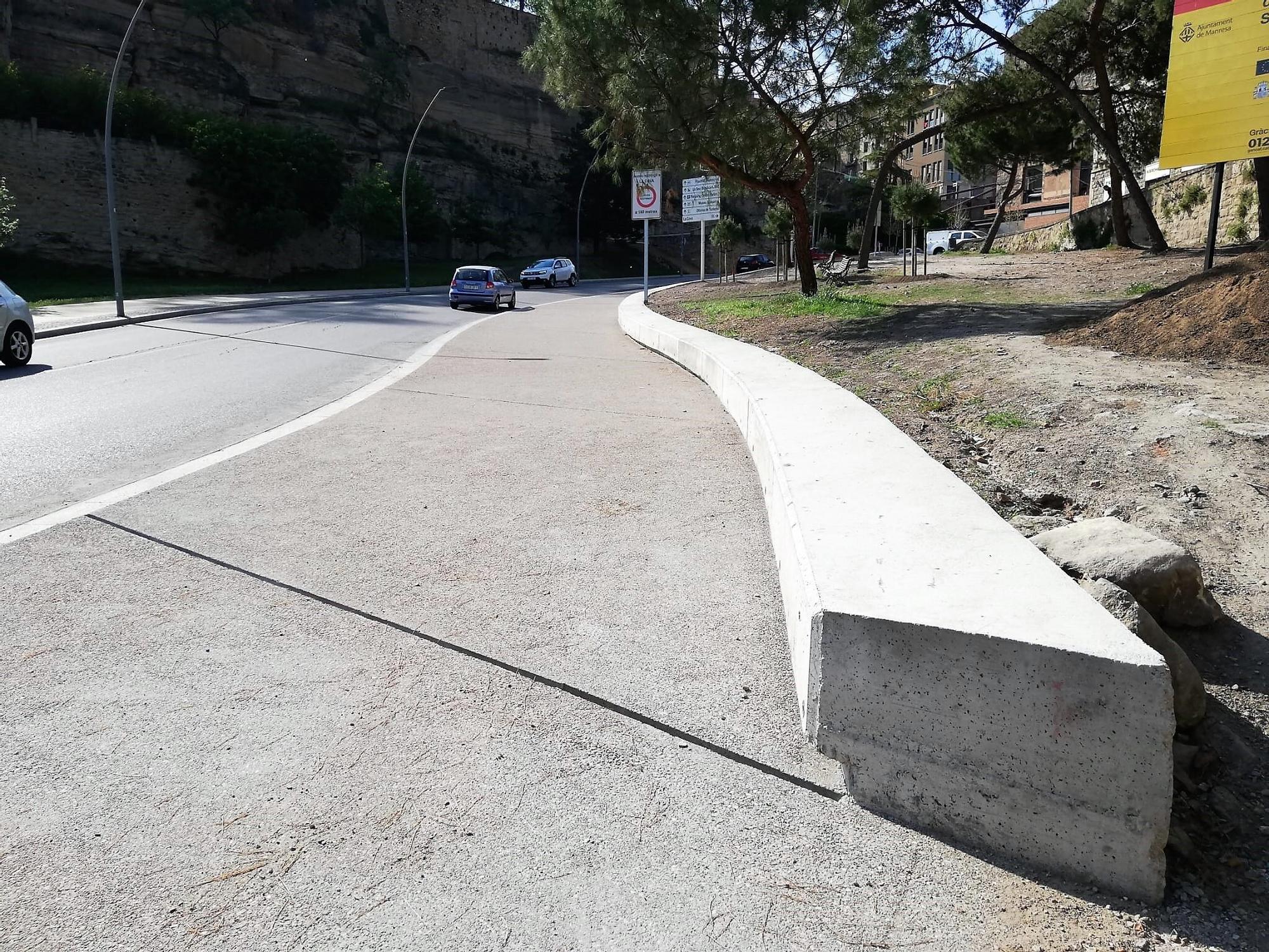 MANRESA. OBRES DE MILLORA DE L &#039;ACCÉS A LA COVA, AMB L&#039;AMPLIACIÓ DE LA VORERA DEL CARRER DE SANT MARC I LA REURBANITZACIÓ DEL TRAM DEL CAMÍ DE LA COVA FINS AL CENTRE D&#039;ESPIRITUALITAT.