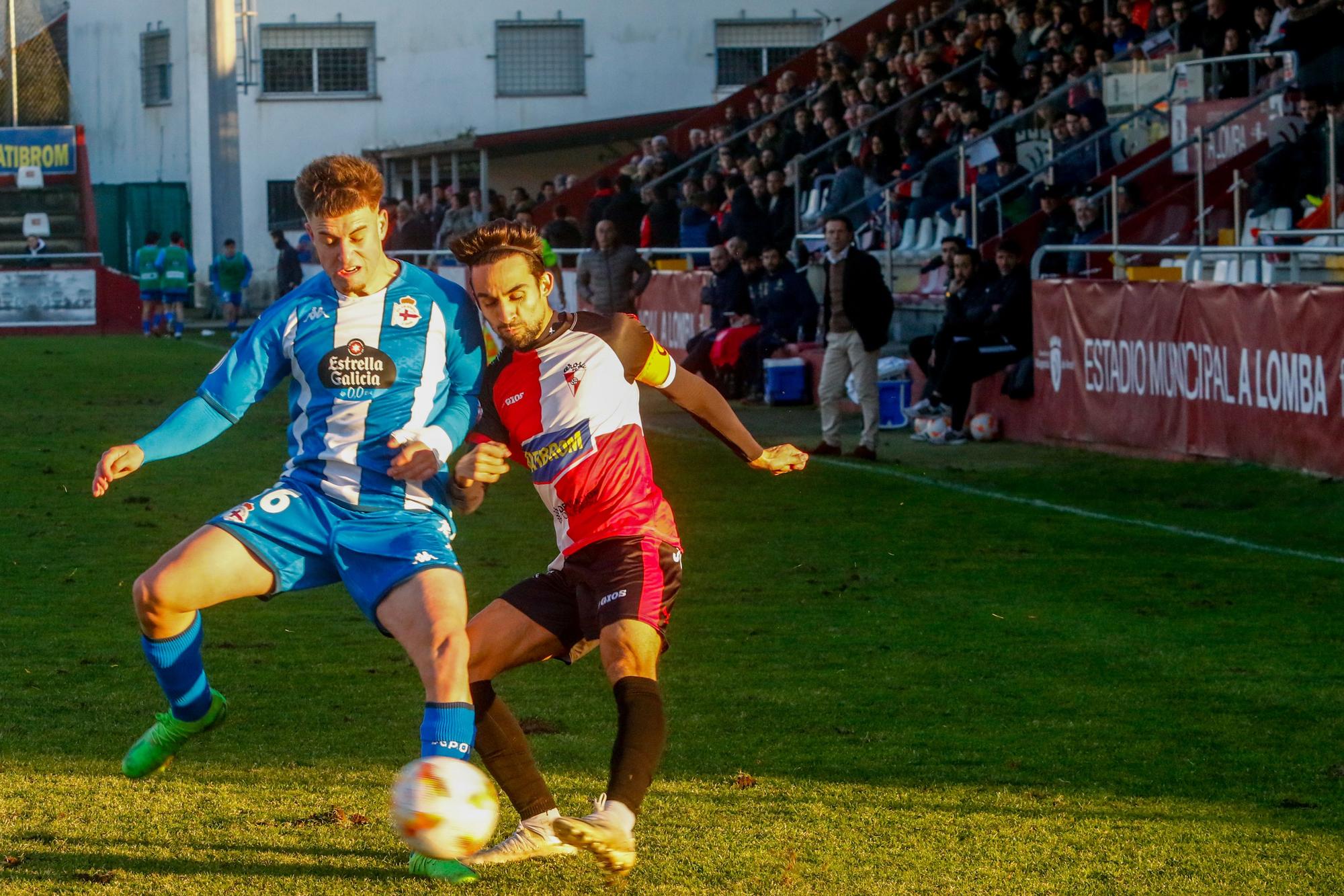 Las mejores imágenes del Arosa-Fabril con las gradas de A Lomba a rebosar