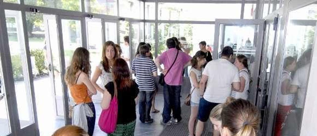 Aspirantes a una plaza del plan de empleo de 2014.