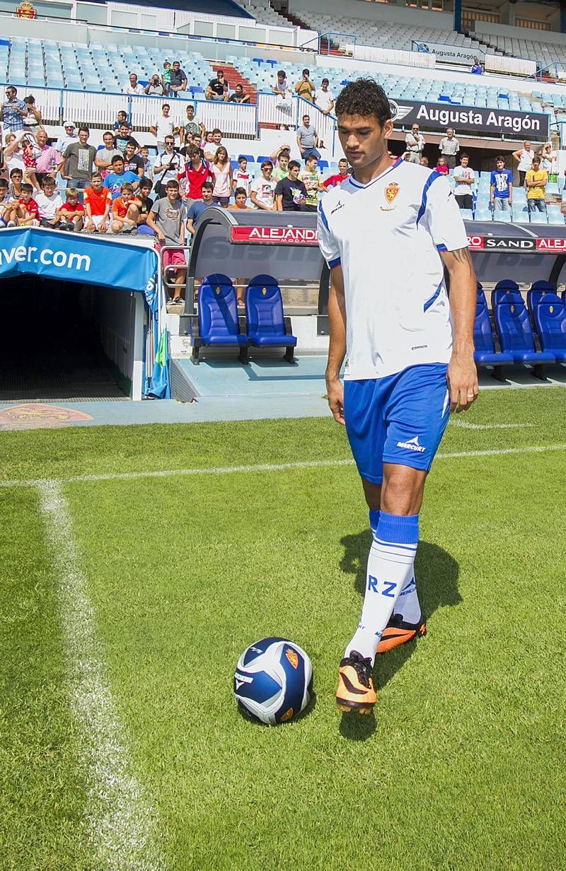 Fotogalería de la presentación de Willian José y Lolo