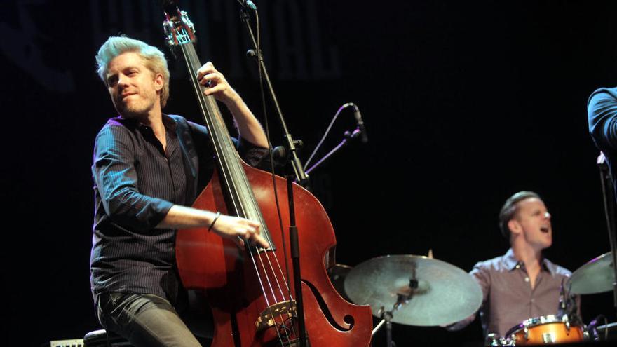 La banda de Kyle Eastwood pone el broche de oro al festival