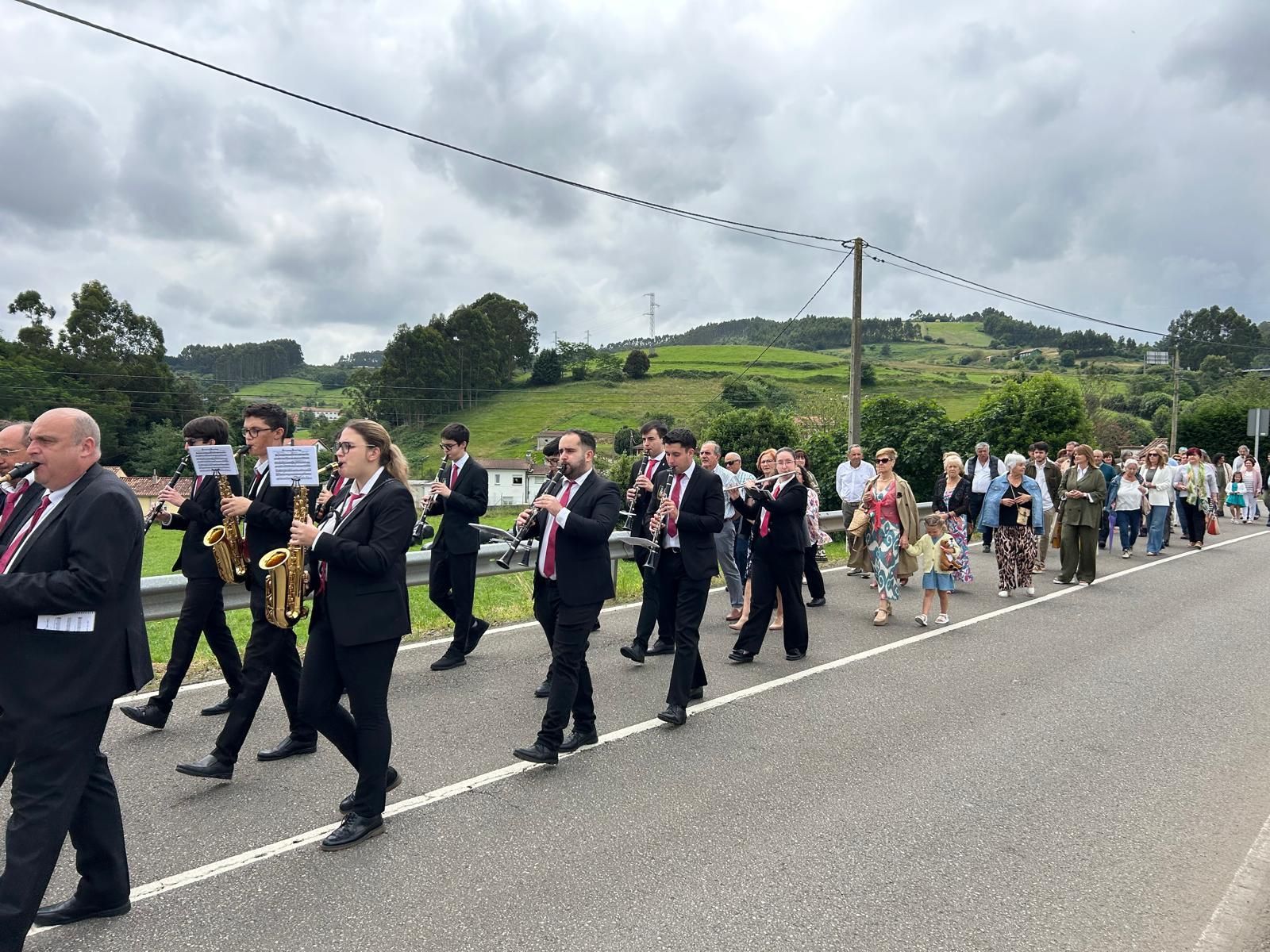 EN IMÁGENES: Así se vivió en Molleda la última jornada de las fiestas sacramentales de San Esteban