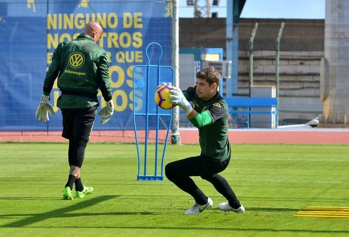 20/11/2018 EL HORNILLO, TELDE. Entrenamiento de ...