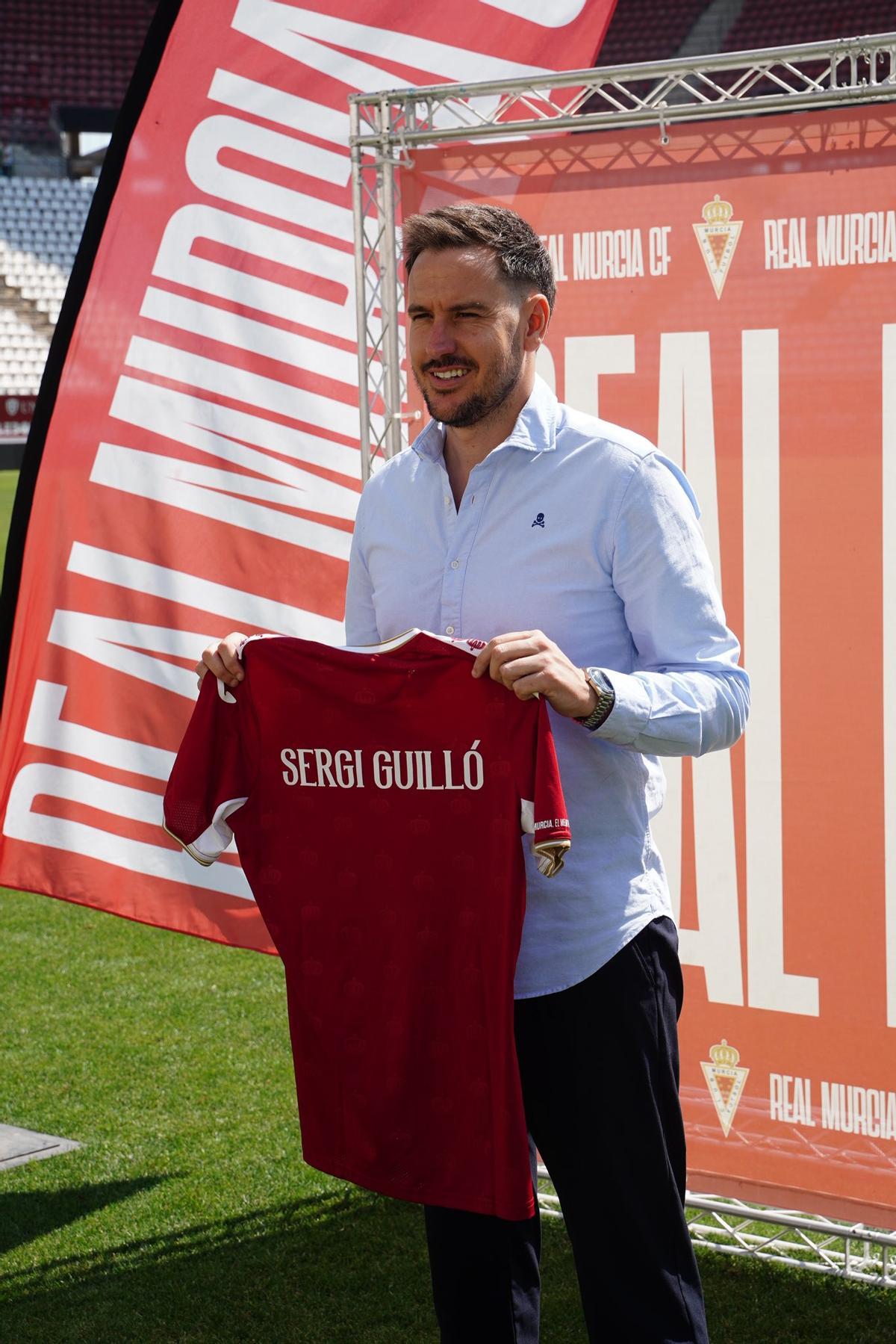 Sergi Guilló, del Real Murcia, durante su presentación.