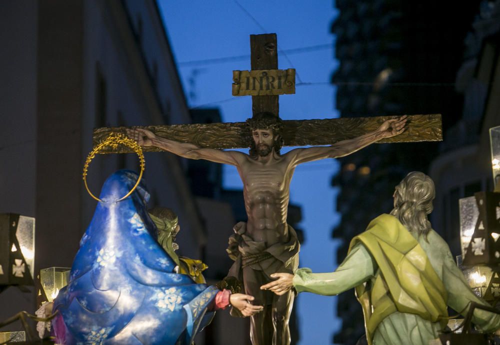 El Ecce-Hommo y La Amargura entre ciriales barrocos