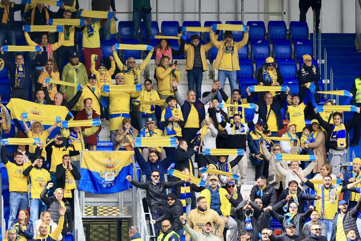 Aficionados de la UD presentes en Ipurua