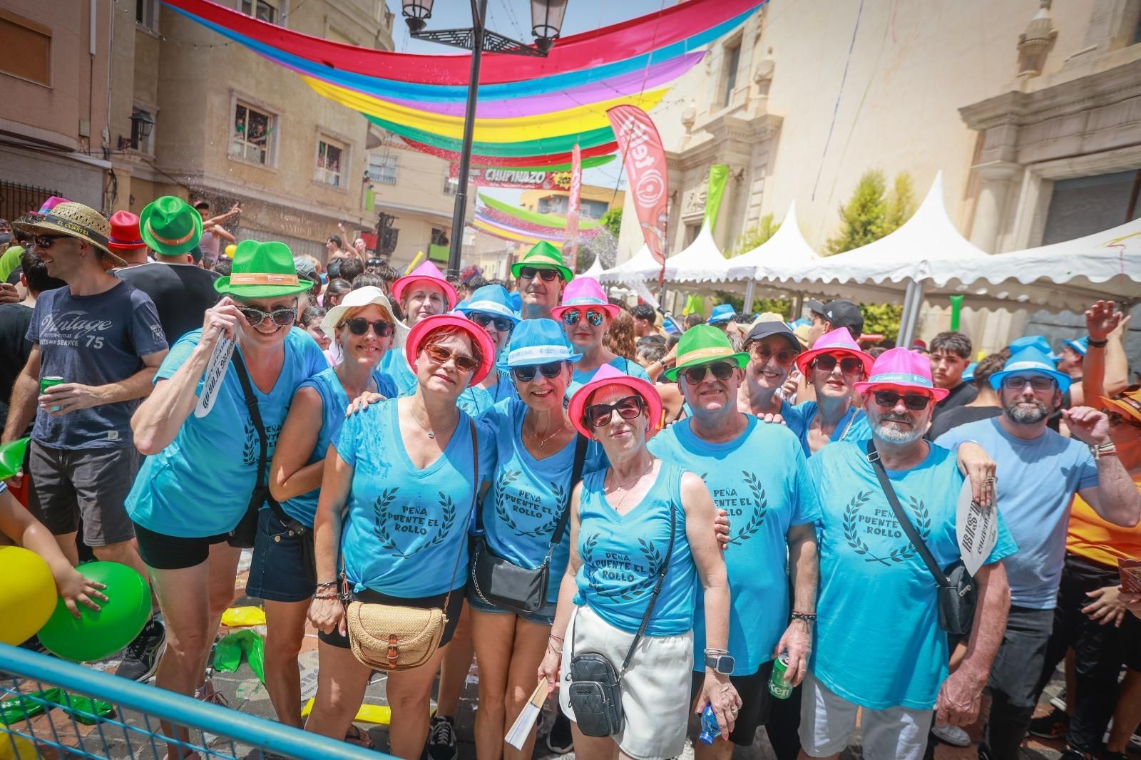 El primer Chupinazo, el de Catral, arranca el ciclo de fiestas veraniegas de los pueblos de la Vega Baja