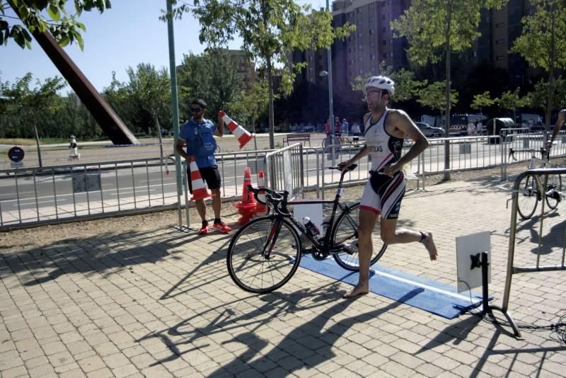 Fotogalería del II Triatlón de Zaragoza